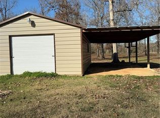 195 Varvarosky Rd, Deville, LA 71328