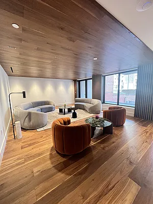 Rented by SMART CHOICE PROPERTIES LLC | media 21