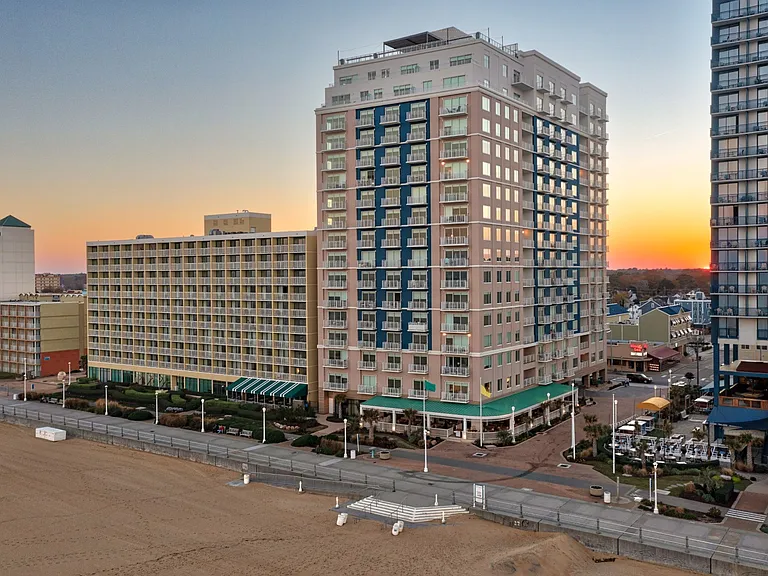 27 Atlantic Apartments — Photo 10