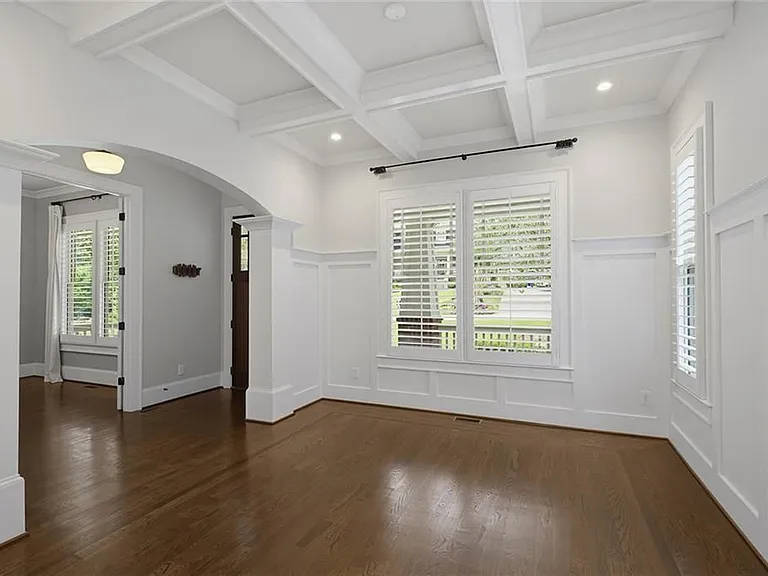 1452 Woodland Hills Dr — Photo 10
