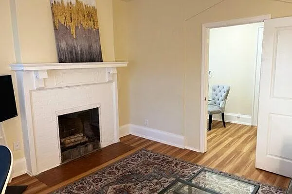 1 bed, 675 sqft, $1,995 — Photo 3