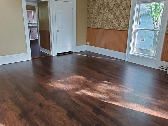 2nd image of 1250 1st St N #D