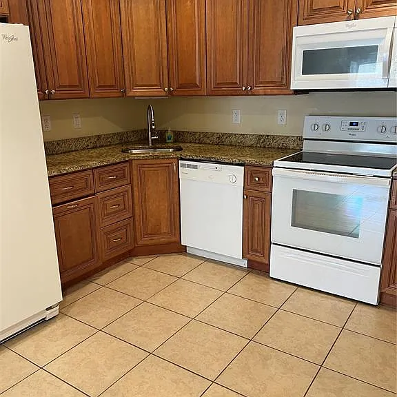 282 Washington Ave — Photo 4