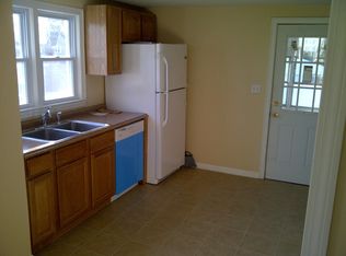 873 Windsor Ave, Windsor, CT 06095