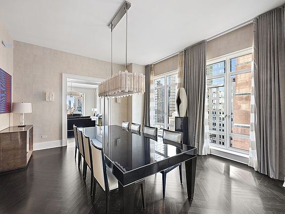 5th image of 520 Park Ave #18