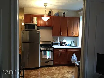 Rented by Rennit Inc.