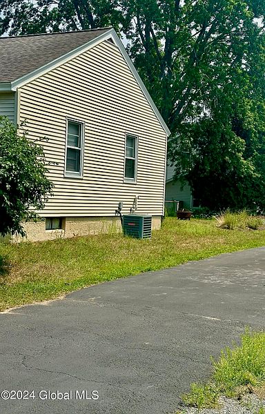 4th image of 510 Kings Road