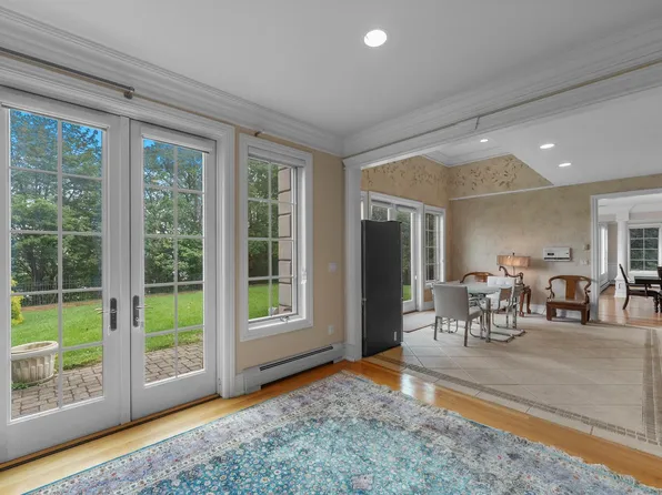 1 Euclid Road image 16 of 50