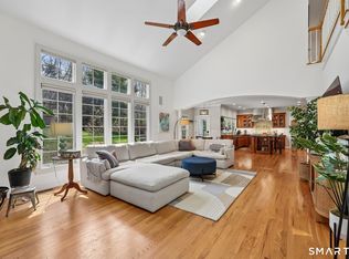 3 Lake Rd, Danbury, CT 06811