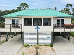 389 Treasure Dr, Port Saint Joe, FL 32456