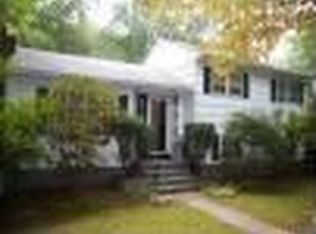 35 River Rd, Clinton, CT 06413