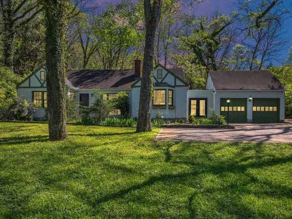3809 Harding Pl, Nashville, TN 37215