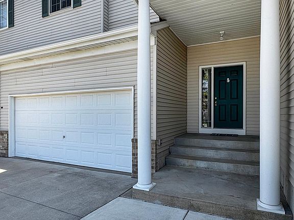 2nd image of 885 Kimberly Ln