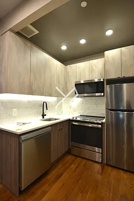 Rented by Yaffa Realty LLC | media 19