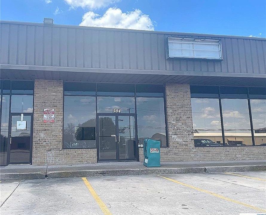 1st image of 504 E Jasper Dr