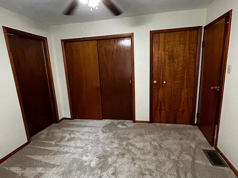 3680 State Route 30 W — Photo 23