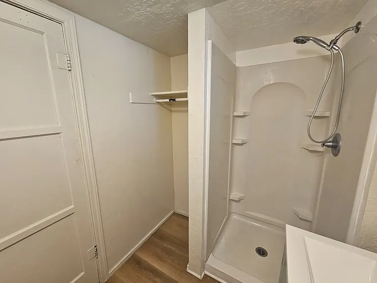 767 N Main St #8 — Photo 5