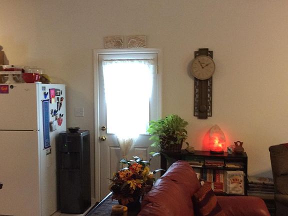 Entry, between Kitchen/Living Room