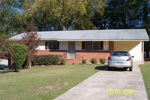 1st image of 816 McPherson Dr