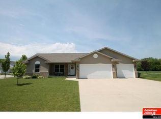 1733 Creek Vu Dr, Fond Du Lac, WI 54937