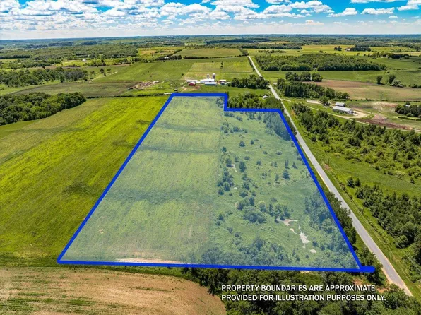 165th St, Hammond, WI 54015