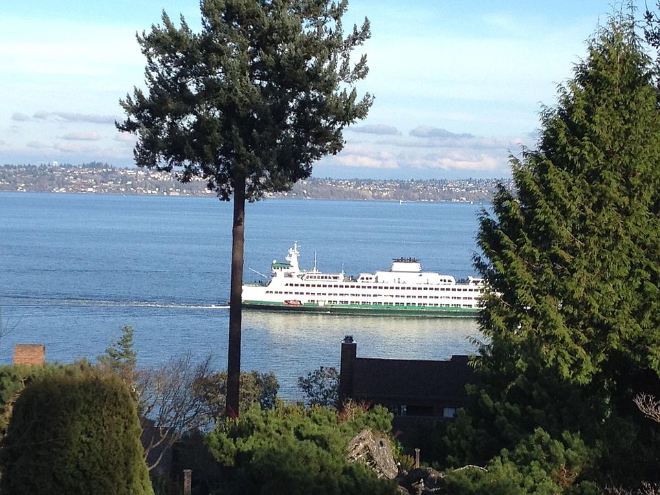 Puget Sound - Ferry To Seattle