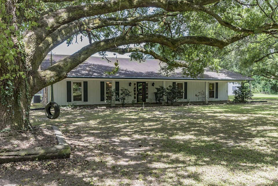 1st image of 2108 N Wilderness Trl
