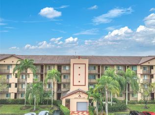 13700 SW 11th St APT 304A, Hollywood, FL 33027