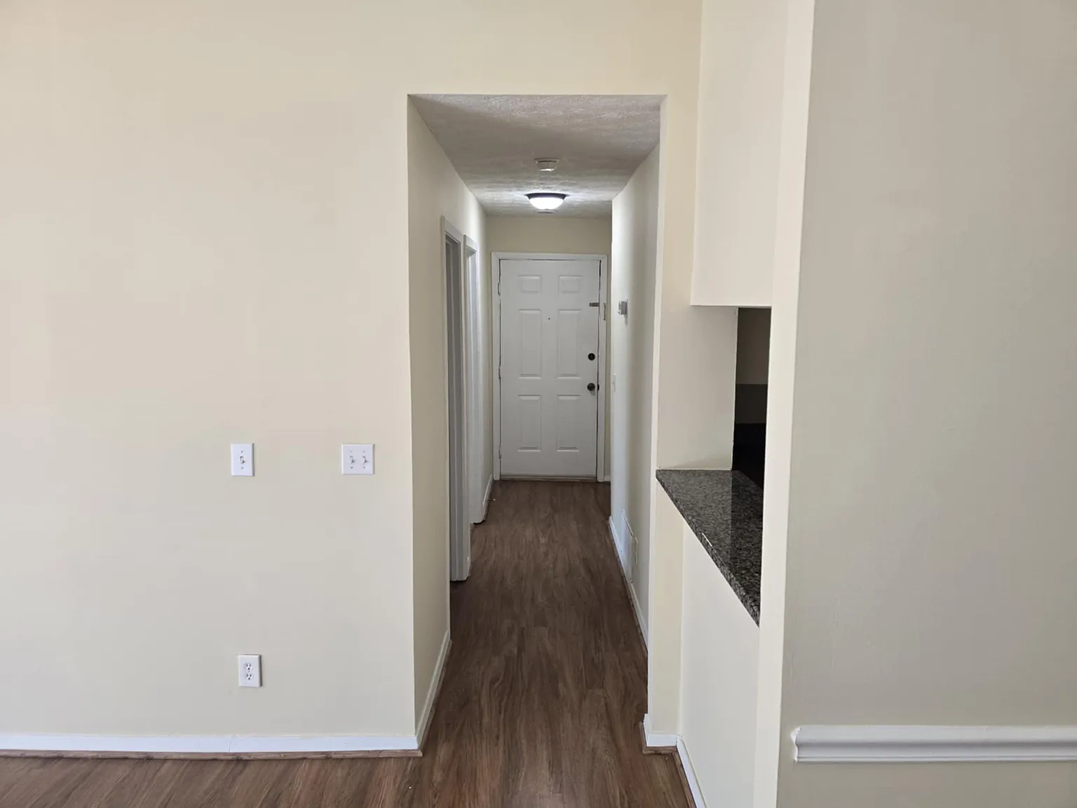 329 Warm Springs Circle — Photo 4