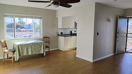 4414 1/2 Kansas St Photo 1
