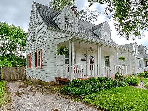 3rd image of 123 Linden Ave