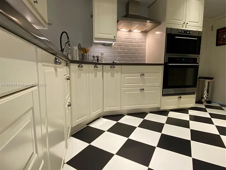 200 Ocean Lane Dr #706 — Photo 21