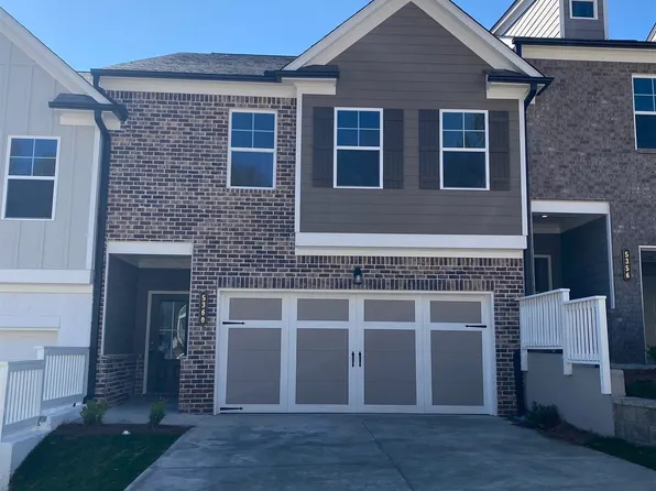 5360 Fox Hill Ln, Oakwood, GA 30566