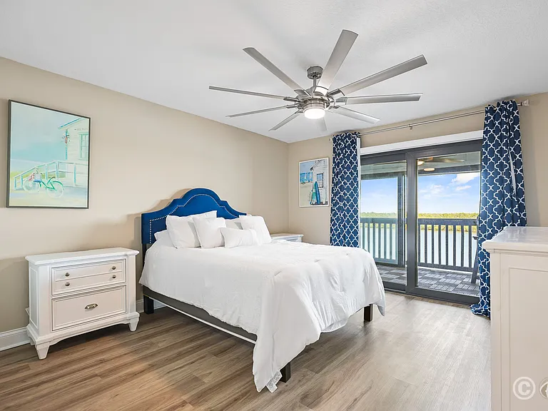 821 Bahia Del Sol Dr #B — Photo 14