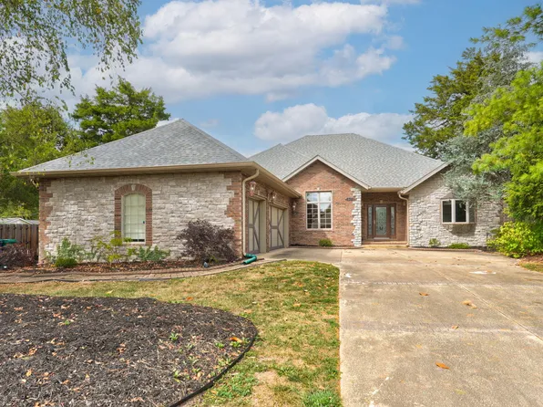2351 E Old Ivy Street, Springfield, MO 65804