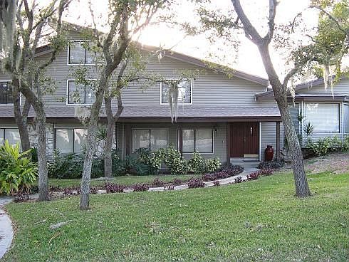 1st image of 3231 Pineview Dr