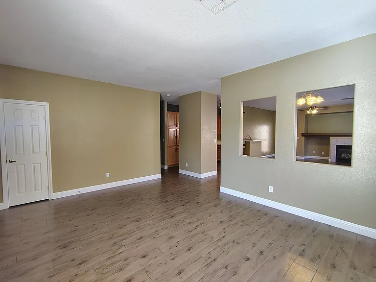 169 Gannett Peak St — Photo 3
