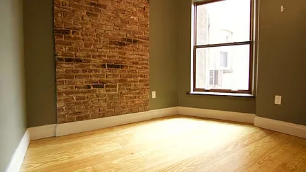 Rented by Empire Deeds LLC 