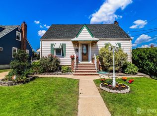 43 Glenridge Ave, North Brunswick, NJ 08902