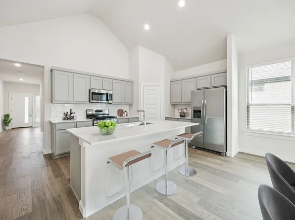 1413 Companero St, Haslet, TX 76052