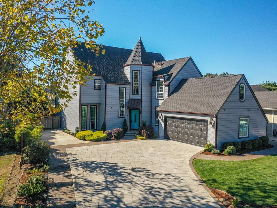 1st image of 357 Saint Andrews Ln
