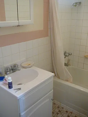 Rented by Kings Court Real Estate | media 12