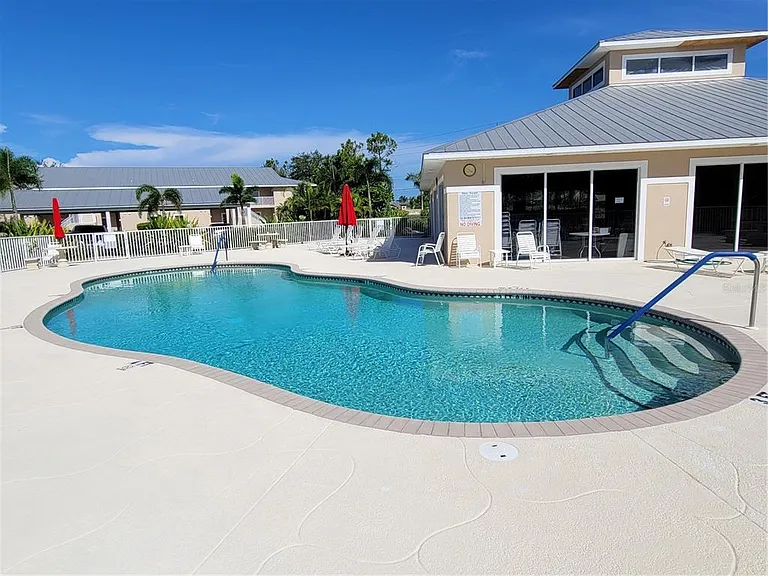 9550 Fiddlers Green Cir #105 — Photo 30