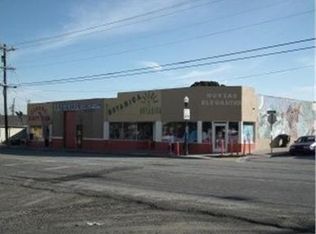 902 E Market St, Salinas, CA 93905