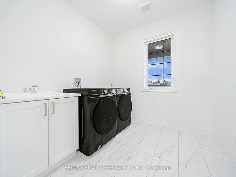 4 Elderberry Way — Photo 27