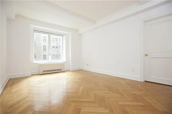 Rented by Philip Mark International Realty LLC | media 10