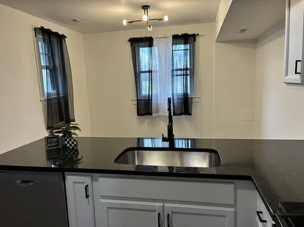 Museum Place Residences, 1825 Collingwood Blvd #A8930087f, Toledo, OH 43604