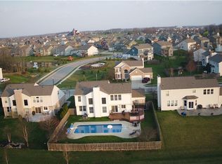 16671 Lakeville Xing, Westfield, IN