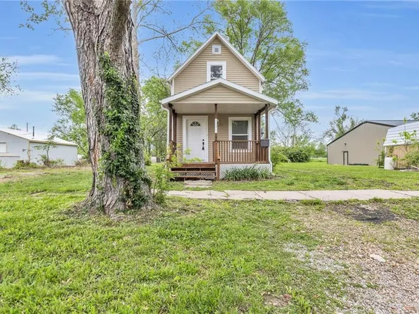 117 S Poplar St, Ottawa, KS 66067