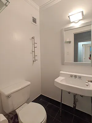 Rented by Mirador Real Estate | media 28